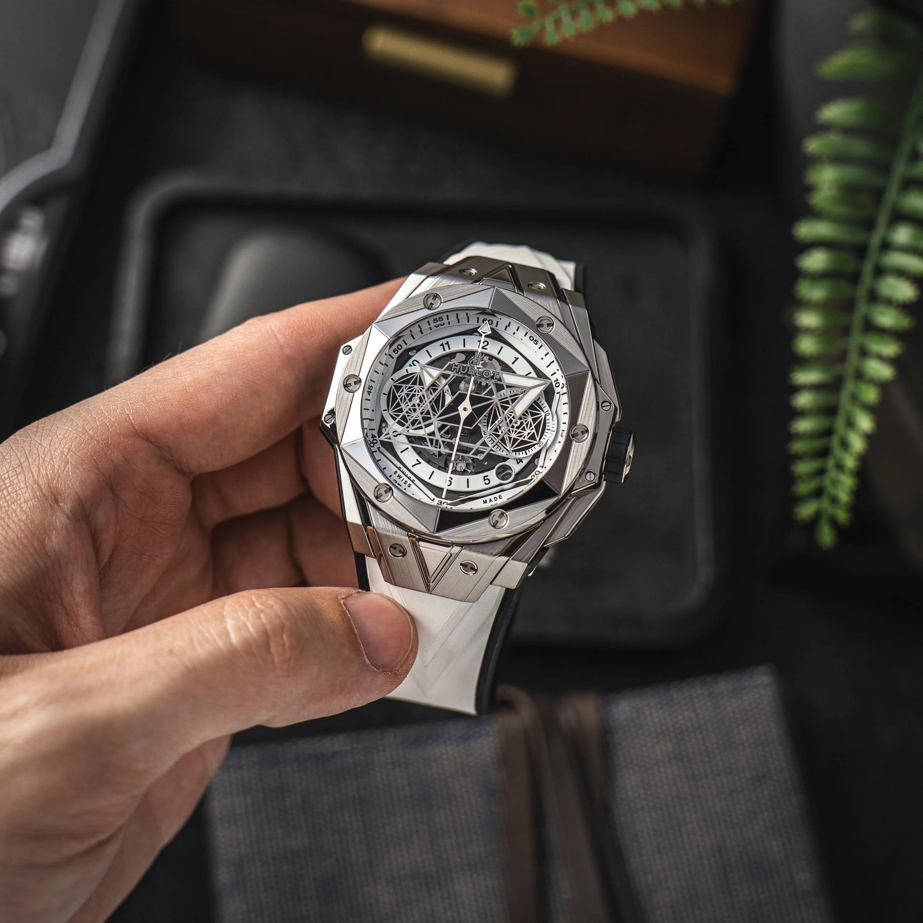 Relógio Big Bang Master Grade Full Sphire Glsss H