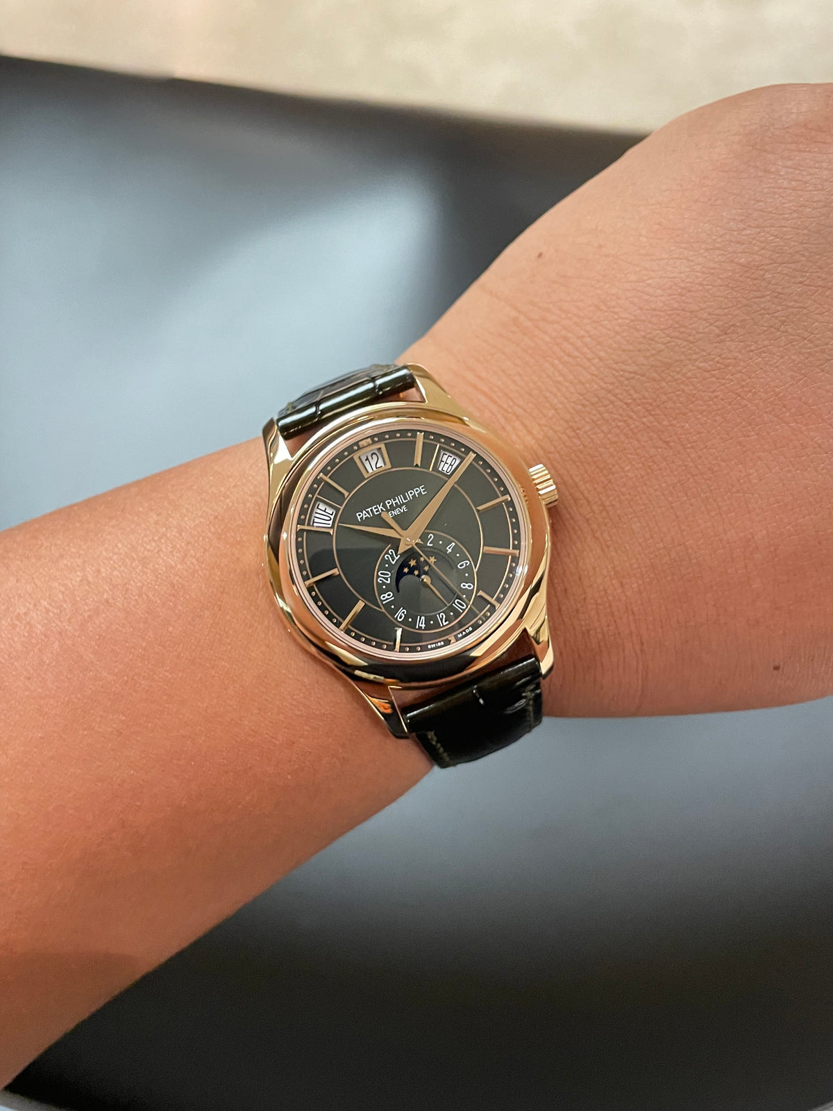 Relógio Moon-Phase 40mm - Acompanha Caixa e Certificado